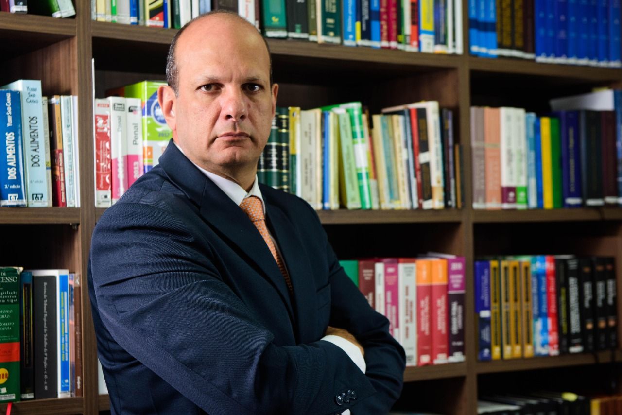Rivelino Amaral é professor de Processo Penal e advogado criminalista (Foto: Divulgação/ Assessoria)