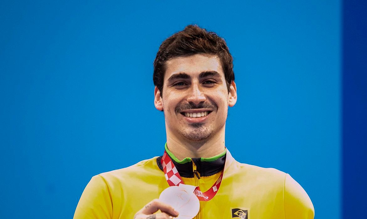 Talisson Glock fatura bronze na natação (Foto: Ale Cabral/ CPB/ Divulgação)