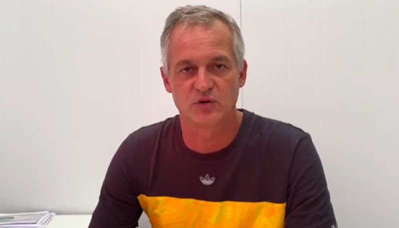 Lisca gravou uma mensagem aos torcedores do clube (Foto: Reprodução / Youtube Vasco)