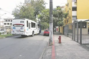 Imagem ilustrativa da imagem Alta velocidade em avenida