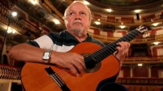 Imagem ilustrativa da imagem Luto do violão. A música perdeu Sebastião Tapajós aos 79