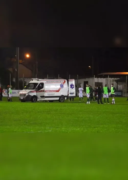 Imagem ilustrativa da imagem Jogador que agrediu juiz tem histórico de violência em campo