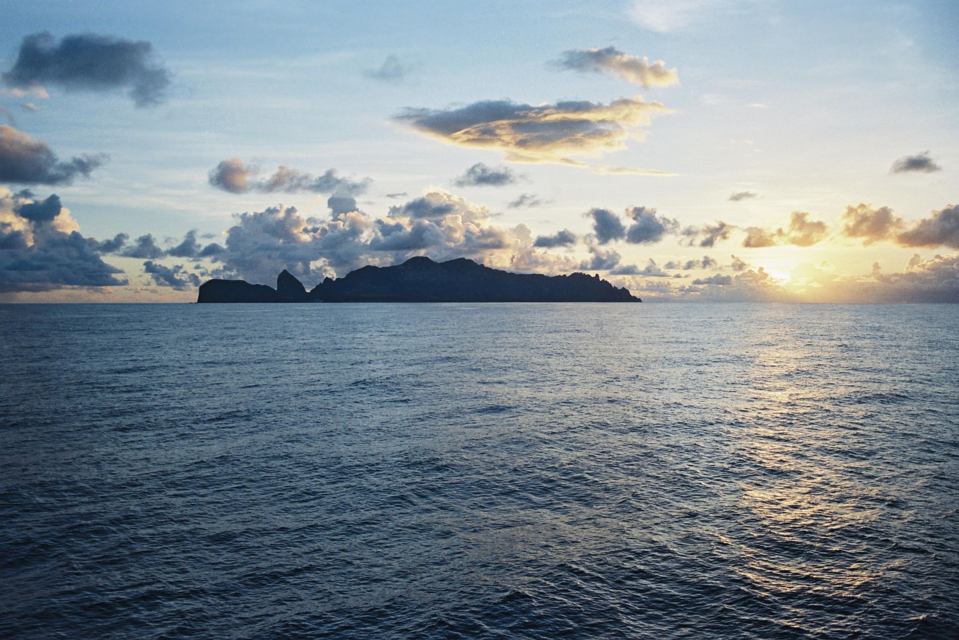 Ilha de Trindade, no litoral capixaba (Foto: Acervo A Tribuna)