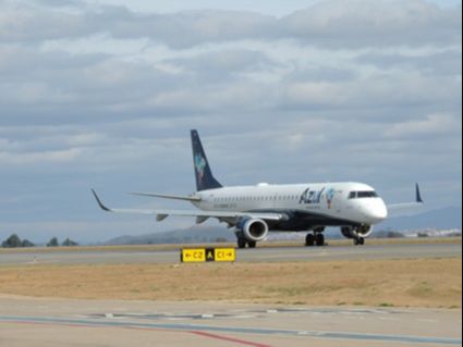 Aeronave da Azul que realiza os voos Vitória/Rio (foto: Tudo Viagem)