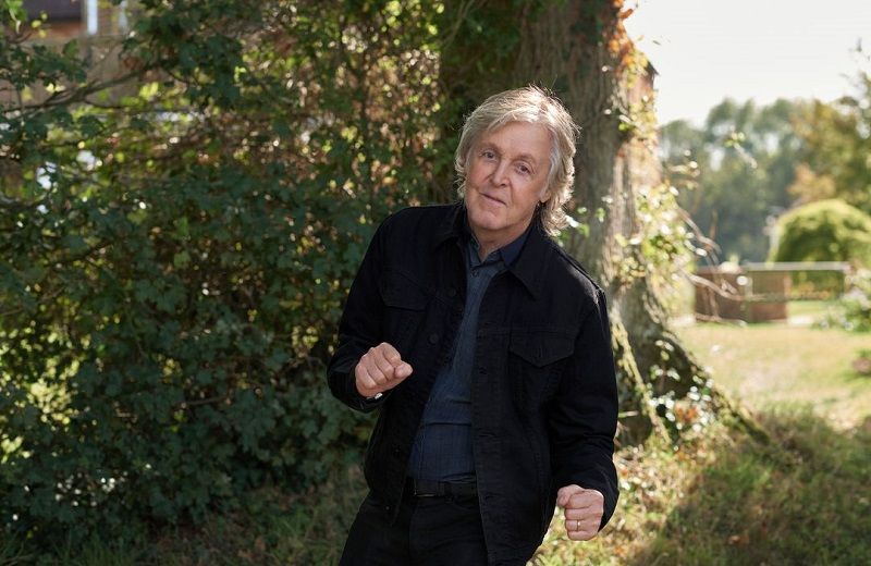 O cantor de 79 anos revelou que cultiva maconha há pelo menos 20 anos (Foto: Divulgação/ @paulmccartney)